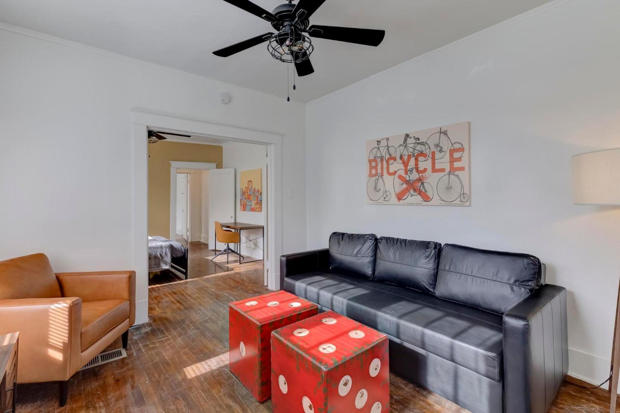 Charming Cooper-Young Flat In The Heart Of Мемфис Екстериор снимка